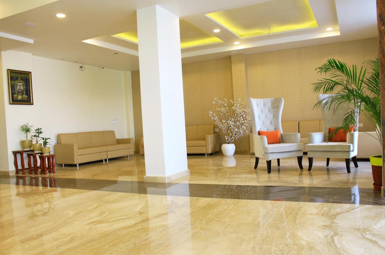 Hotel Radiant Inn Roorkee Екстер'єр фото